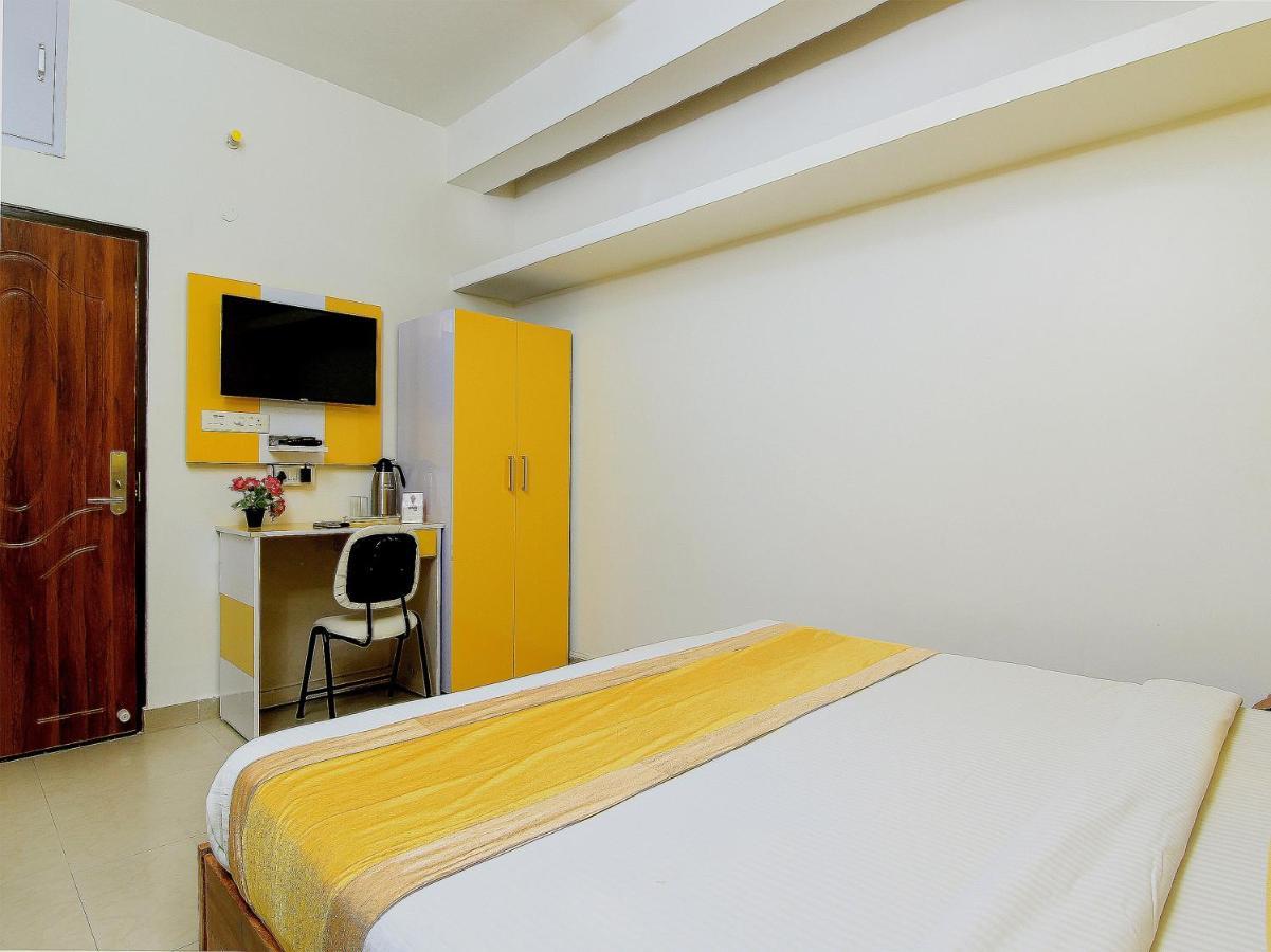 Oyo Flagship 4434 Earth Inn Lucknow Exterior photo